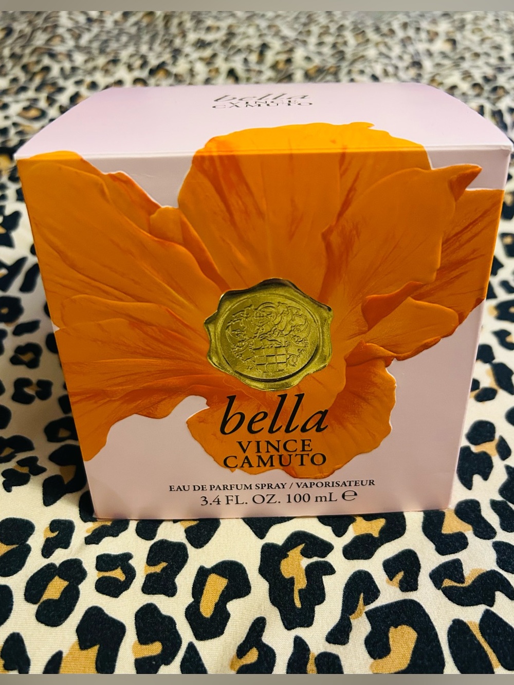 NIB Vince Camuto Bella